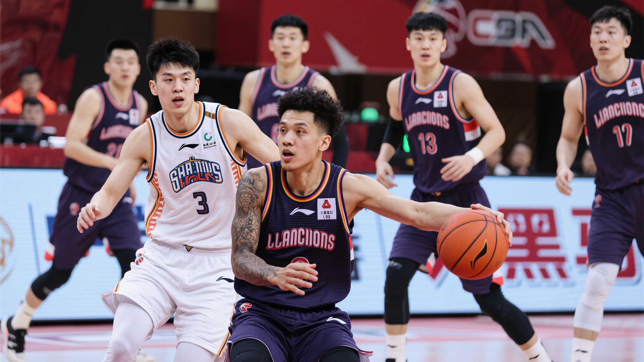 以明星球员张宁、费尔德等人为代表，他们用实力打破传